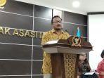 choirul-anam-cuci-baju-nih3.jpg