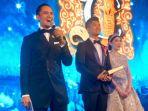 choky-sitohang-menjadi-pembawa-acara-atau-mc-di-pernikahan-jusup-maruta-cahyadi-dan-clarissa-wang.jpg