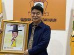 chong-sung-kim-caleg-partai-golkar-asal-korea-selatan-yang-sangat-meny.jpg