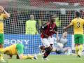 christian-zapata-wheels-away.jpg