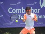 christopher-rungkat-oranyeeeee_20170329_214357.jpg