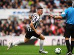 ciaran-clark-giringbolaaaa.jpg