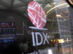 cimb-niaga-peringati-26-tahun-pencatatan-saham-di-bei_20151130_211839.jpg