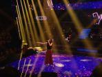 claudia-emmanuela-voice.jpg