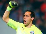claudio-bravo-yeeeesss_20150620_153904.jpg