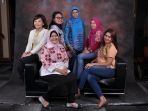 corporate-secretary-pt-asdp-indonesia-ferry-persero-christine-hutabarat_20170322_093232.jpg