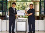 coway-smanu-mh-thamrin-donation-ceremony.jpg