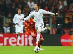 cristiano-ronaldo-awas-nginjek-bola.jpg