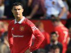 cristiano-ronaldo-cemberut-karena-manchester-united-kalah.jpg