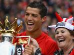cristiano-ronaldo-dan-dolores_20151222_183055.jpg