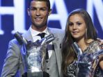 cristiano-ronaldo-dan-lieke-martens_20171024_104542.jpg
