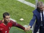 cristiano-ronaldo-n-fernando-santos_20160616_155035.jpg