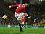cristiano-ronaldo-saat-beraksi-melawan-norwich-city.jpg