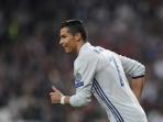 cristiano-ronaldo-starttttt_20161020_170349.jpg