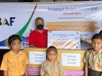 csr-baf-bagikan-laptop-di-12-kota.jpg