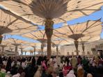 Cuaca di Madinah Kian Panas, Waspadai Heat Stroke dan Kaki Melepuh