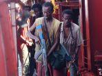cuplikan-film-captain-phillips-6tgn.jpg