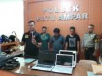 curi-laptop_20161107_173958.jpg