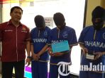 curi-ponsel_20180816_145717.jpg