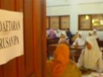 curiga-banyak-warga-yang-mendadak-miskin-minta-sktm-untuk-ppbd-pria-asal-blora-lapor-polisi_20180711_143322.jpg