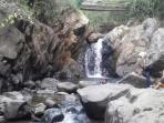 curug-putri-kencana-bogor_20151023_112713.jpg