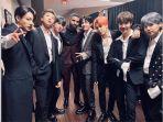 daftar-lengkap-pemenang-billboard-music-awards-2019-drake-menang-banyak-bts-bawa-pulang-2-piala.jpg