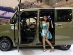 daihatsu-gran-max-di-pameran-otomotif-giias-2015_20150820_185105.jpg