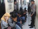 dalam-satu-hotel-melati-di-kebumen-terdapat-banyak-pasangan-ngamar-di-luar-nikah_20170929_164002.jpg