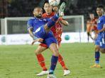 dalberto-luan-belo-arema-fc-presiden-piala.jpg