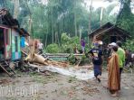 dampak-angin-puting-beliung_20180111_114016.jpg