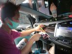 dampak-pandemi-covid-19-usaha-audio-mobil-turun-50-persen_20201104_174139.jpg
