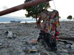 dampak-tsunami-di-pantoloan-palu-utara_20180930_220626.jpg