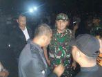 dandim-0203-langkat-letkol-inf-syamsul-alam-pantau-kebakaran.jpg