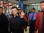 dani-pedrosa-setiba-di-bandara-soekarno-hatta-hari-ini-sabtu-1322016_20160213_140400.jpg