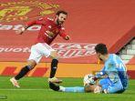 daniel-bachmann-menyelamatkan-upaya-lesakan-gol-dari-juan-mata.jpg