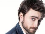 daniel-radcliffe-diisukan-terkena-virus-corona.jpg