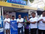 danone-aqua-kampanyekan-daur-ulang-sampah-botol-plastik-di-bali-marathon-2017_20170827_172549.jpg