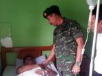 danrem-102-panju-panjung-besuk-briptu-sumeh_20141103_141859.jpg
