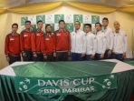 davis-indonesia_20170202_211302.jpg