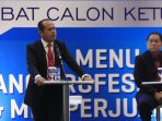 debat-calon-ketua-peradi_20150319_124926.jpg