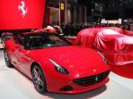 debut-ferrari-gtc4lusso-di-geneva-motor-show-2016_20160304_195642.jpg