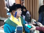 deddy-mizwar-wisuda_20171108_203028.jpg