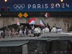 defile-kontingen-indonesia-pada-pembukaan-olimpiade-paris-2024_20240727_172025.jpg