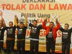 deklarasi-tolak-dan-lawan-politik-uang-pada-pilkada-2018_20180210_230200.jpg