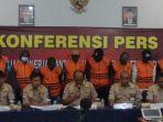 delapan-warga-nigeria-ditangkap-petugas-kantor-imigrasi-bandung.jpg