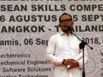 delegasi-asean-skills-competition-terima-penghargaan_20180908_195431.jpg