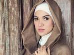 delia-septianti-hijab1_20150701_111711.jpg