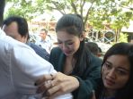 della-perez-saksi-kasus-prostitusi-online-di-mapolda-jatim_20190206_134658.jpg