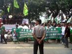 demo-ahok-nih2_20150226_133426.jpg