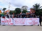 demo-aliansi-kaltim-melawan-tolak-ruu-omnibus-law-dan-rzwp3k_20200717_004233.jpg
